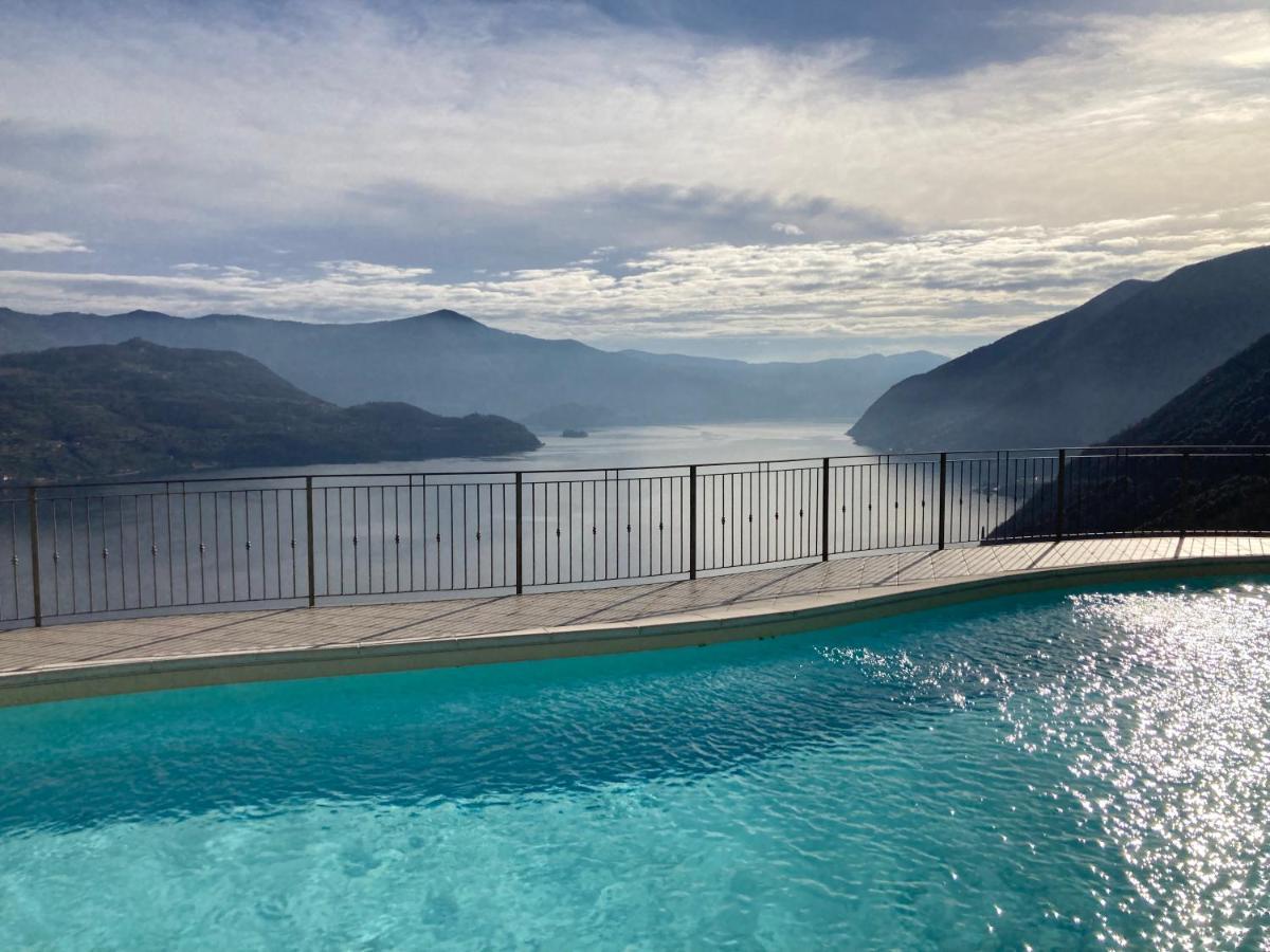 Appartamento Grande Terrazza Vista Lago Parzanica 外观 照片